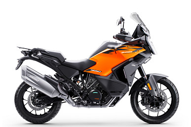 KTM 1390 SUPER ADVENTURE S orange 2025